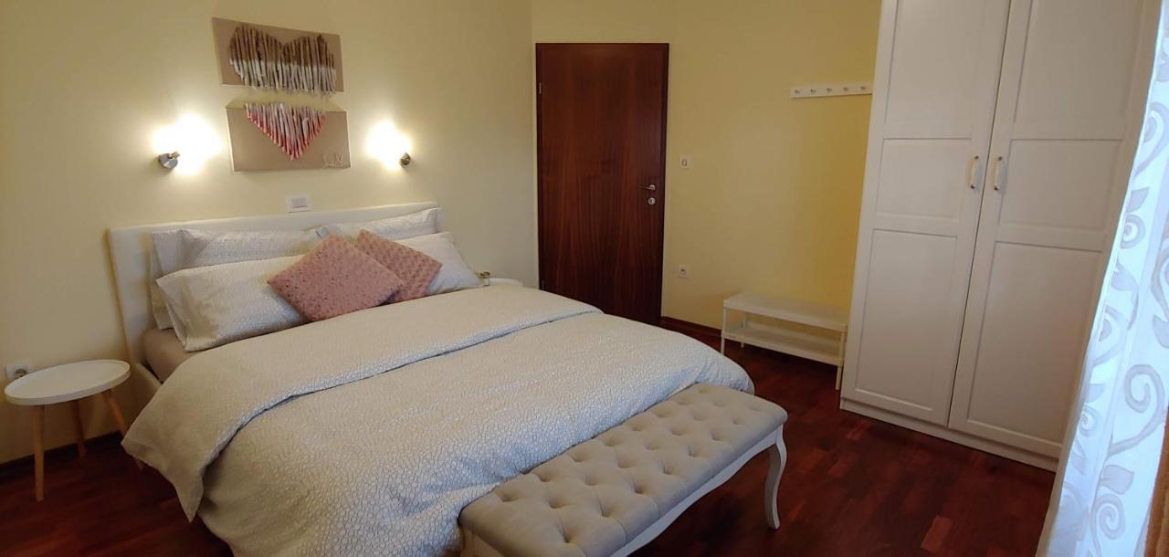 Apart-Villa Roma Nova Gorica Ngoại thất bức ảnh